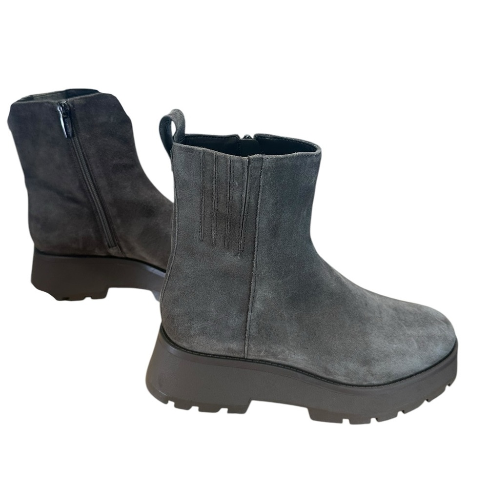 New Vince Camuto Womens Neframes Ankle Boots Wedge Heel Taupe Suede - Picture 4 of 5